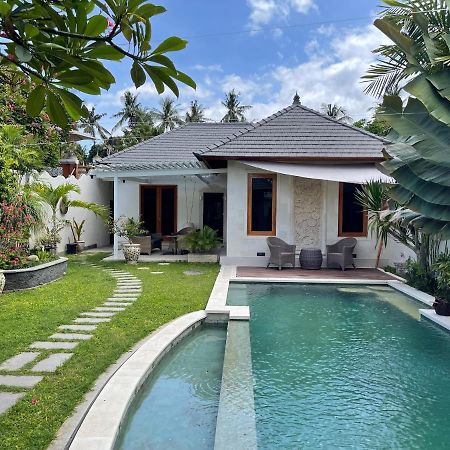 Villa Casa Shanti Deluxe Lovina Kültér fotó