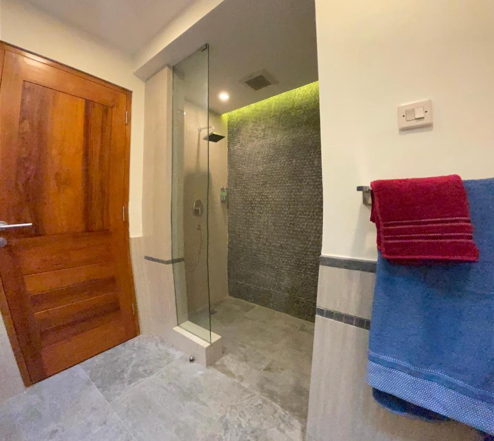 Villa Casa Shanti Deluxe Lovina Kültér fotó